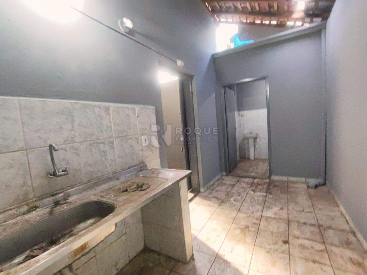 Barracão/Galpão para aluguel no bairro Jardim São Lourenço: Cozinha