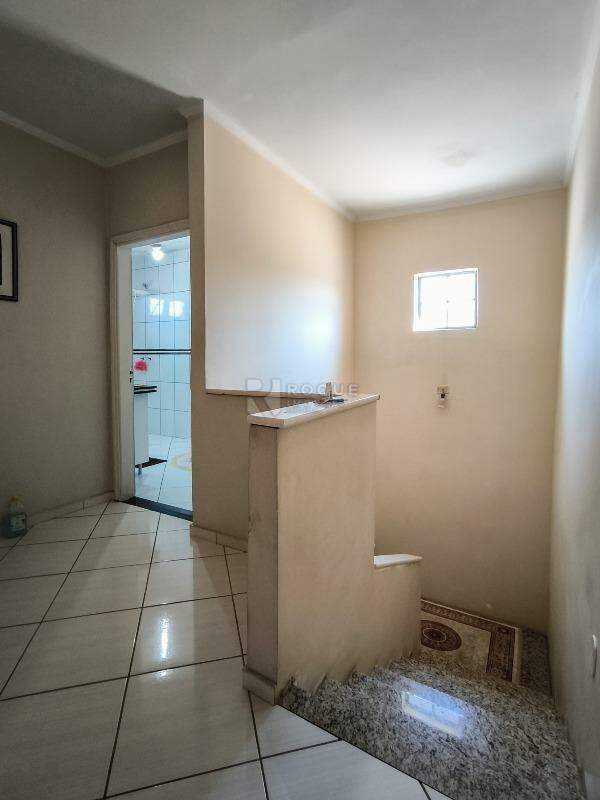 Casa Residencial à venda no bairro Jardim Elite: PISO SUPERIOR