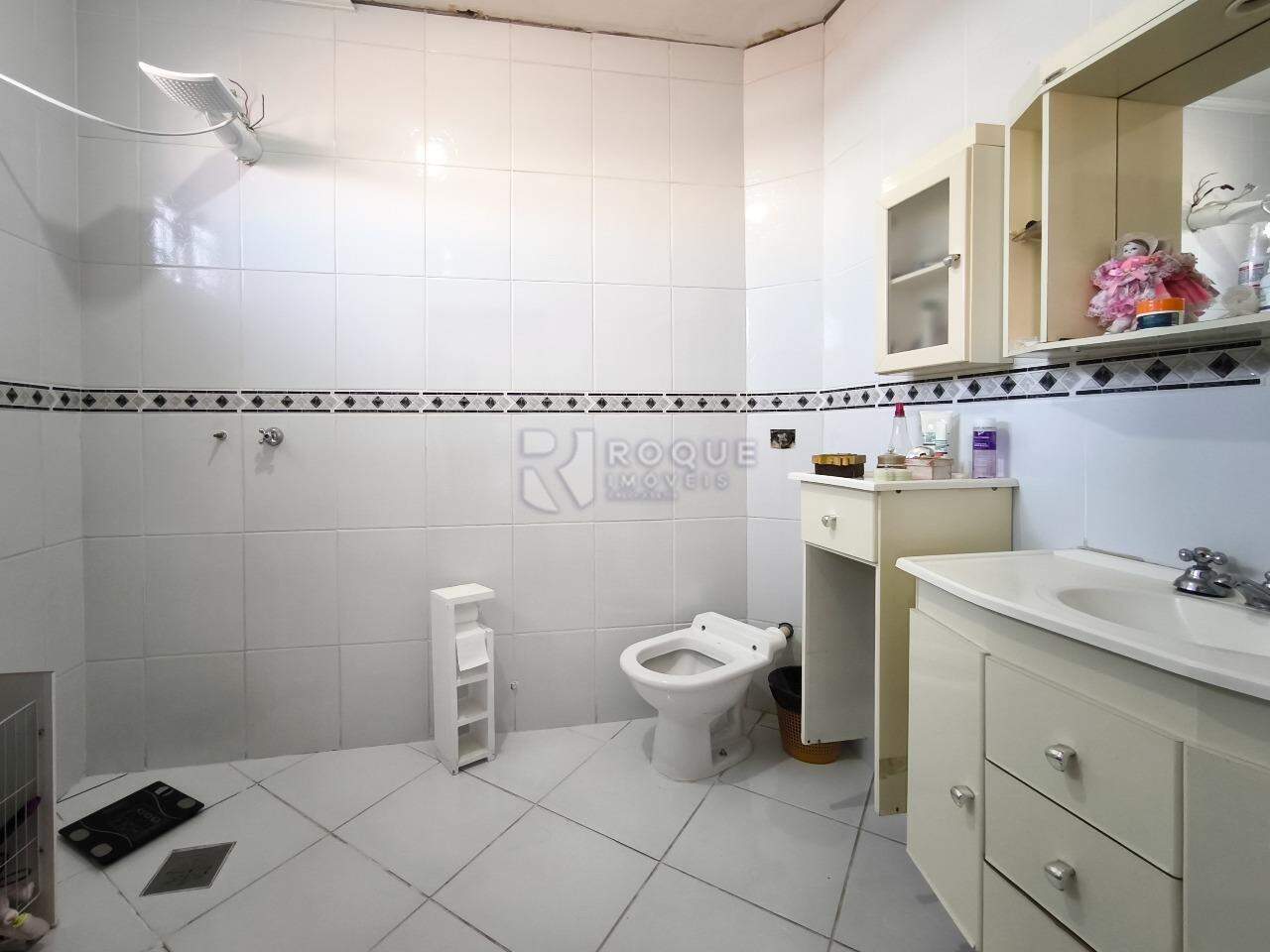 Casa Residencial à venda no bairro Jardim Elite: WC SUÍTE
