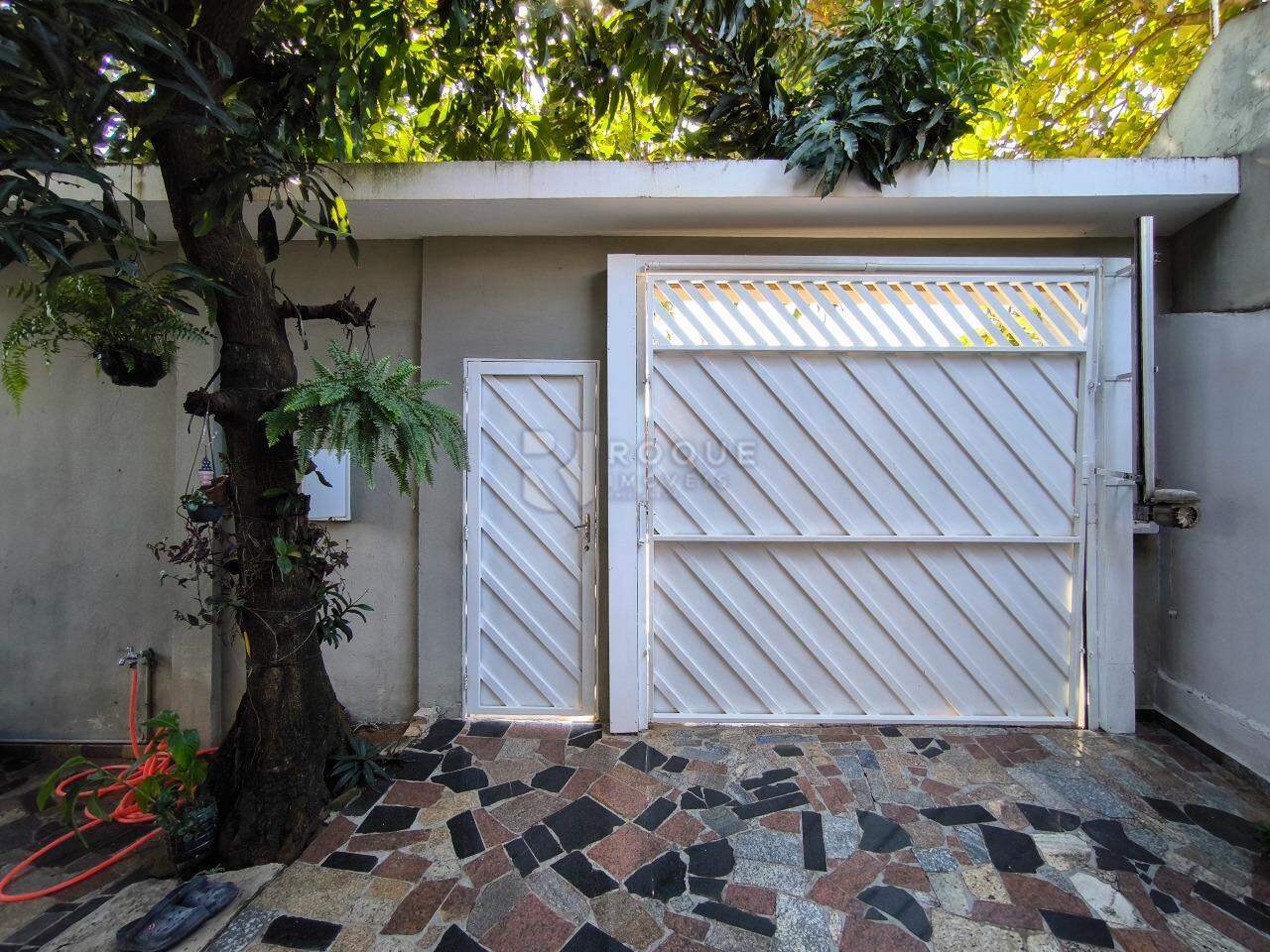 Casa Residencial à venda no bairro Jardim Elite: PORTÃO AUTOMÁTICO
