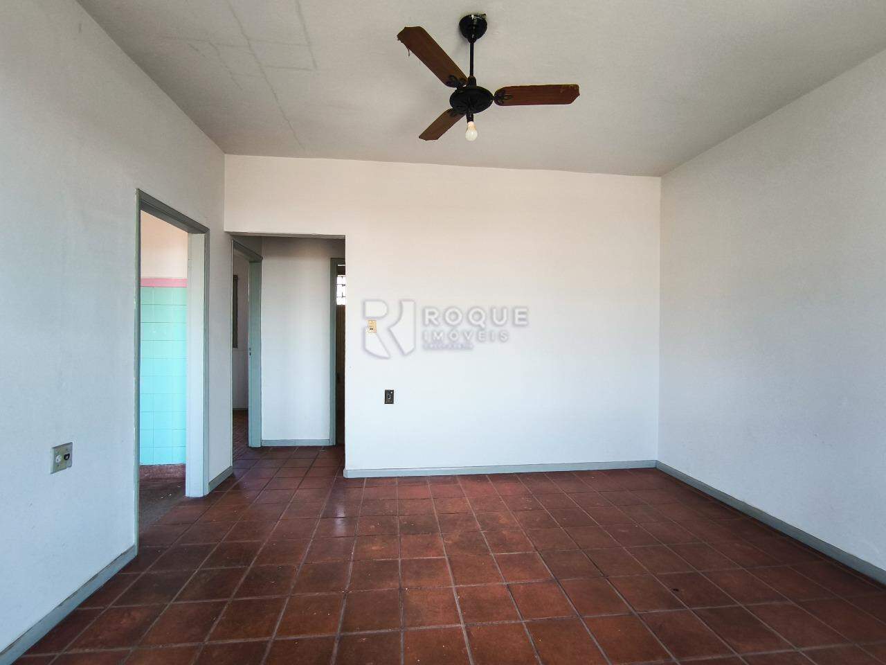 Barracão/Galpão à venda no bairro Vila Claudia: SALA DE ESTAR