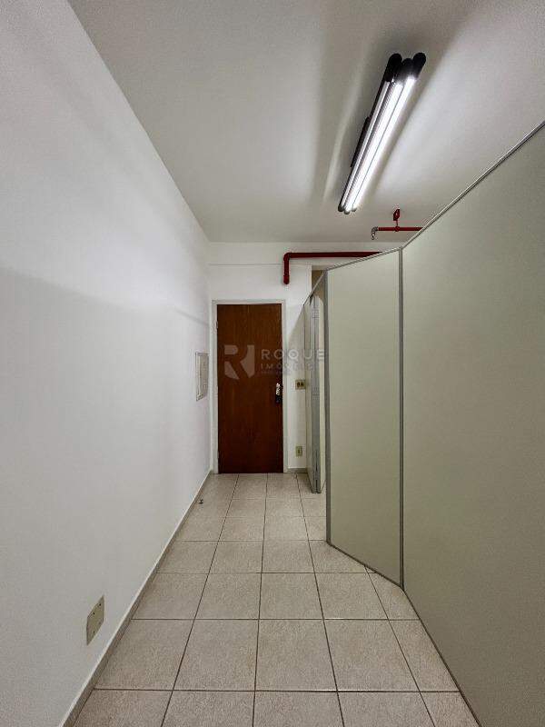 Salas/Conjuntos para aluguel no bairro Centro: Hall 