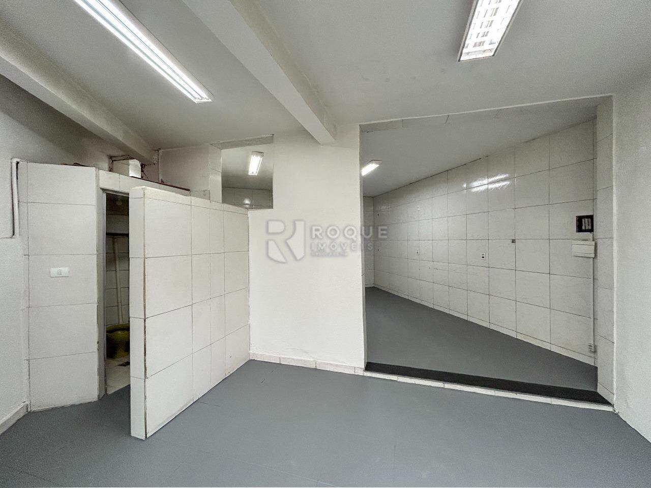 Salão para aluguel no bairro Parque Residencial Belinha Ometto: Sala