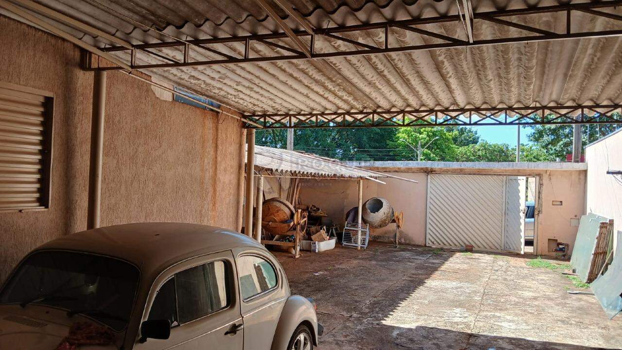 Casa Residencial à venda no bairro Jardim Santa Adélia: GARAGEM