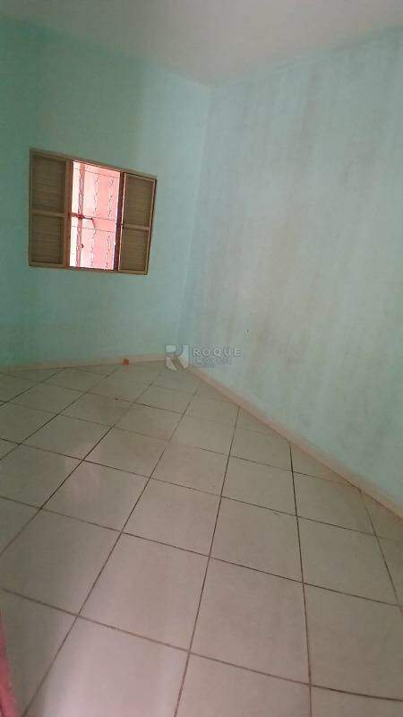 Casa Residencial à venda no bairro Jardim Santa Adélia: QUARTO 1