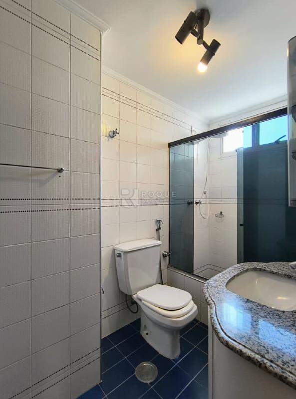 Apartamento para aluguel no bairro Centro: Wc suíte 02