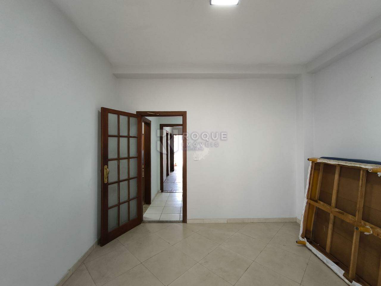 Casa Residencial à venda no bairro Vila Cristovam: SALA DE JANTAR