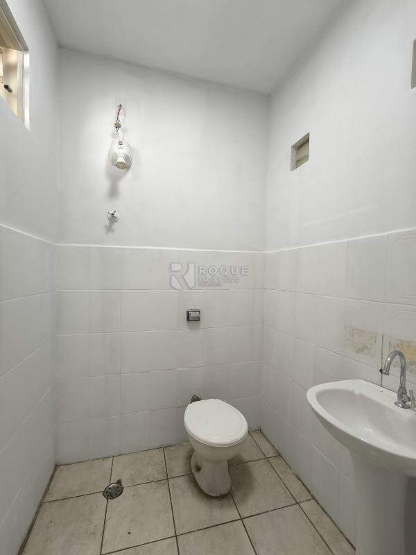 Casa Residencial à venda no bairro Vila Cristovam: WC SUÍTE