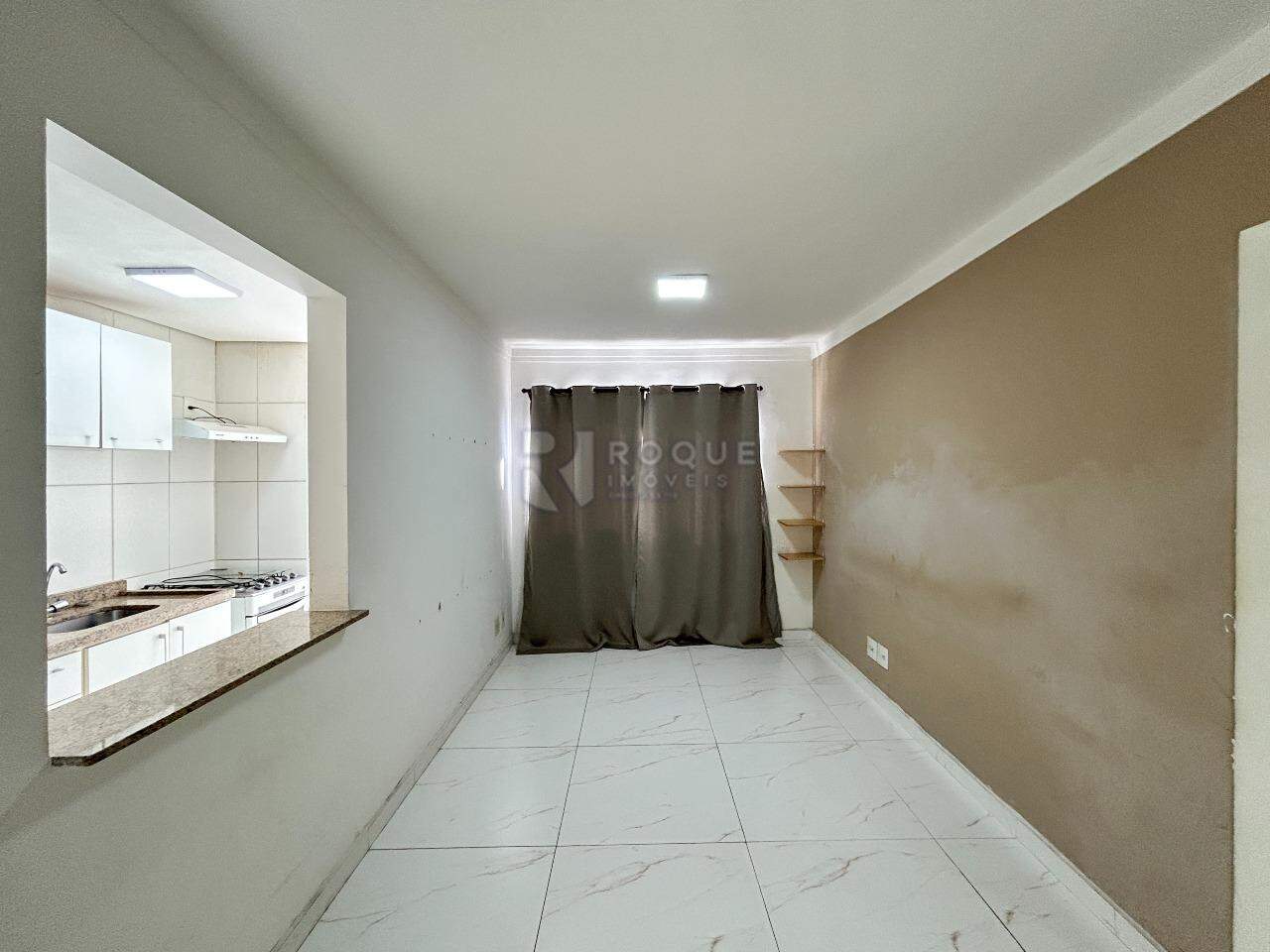 Apartamento à venda no bairro Chácaras Antonieta: Sala