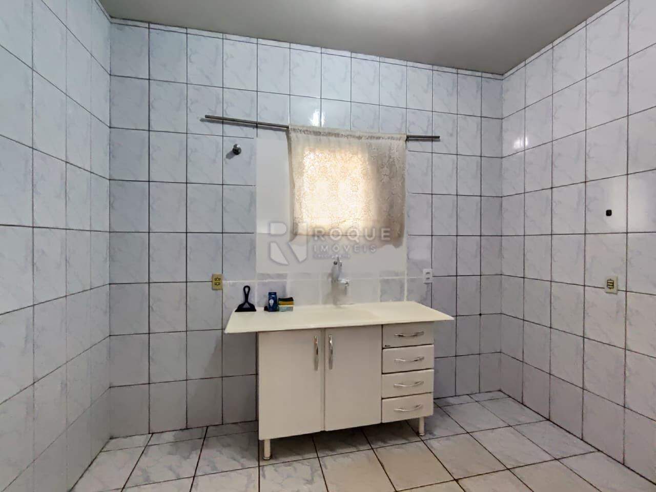 Casa Residencial à venda no bairro Vila Cristovam: Cozinha