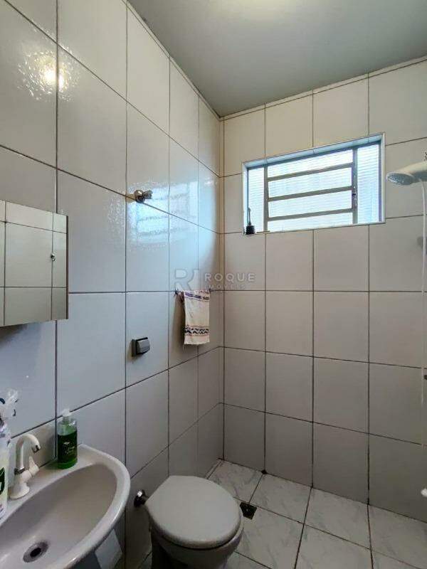 Casa Residencial à venda no bairro Vila Cristovam: WC Social
