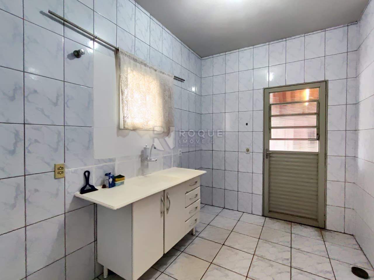 Casa Residencial à venda no bairro Vila Cristovam: Cozinha