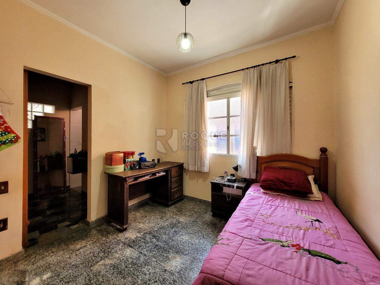 Casa Residencial à venda no bairro Parque Residencial Aeroporto: Suite 1