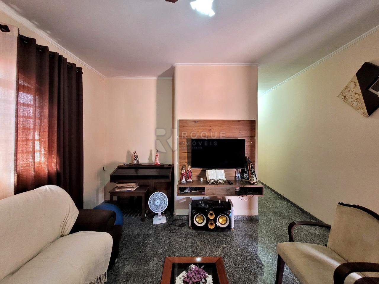 Casa Residencial à venda no bairro Parque Residencial Aeroporto: Sala