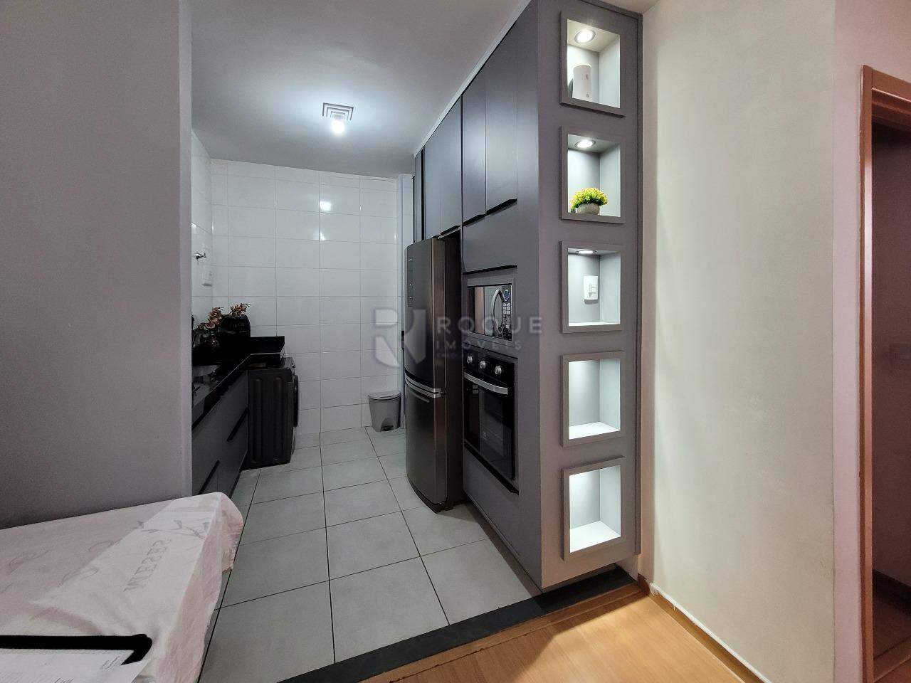 Apartamento à venda no bairro Graminha: Cozinha