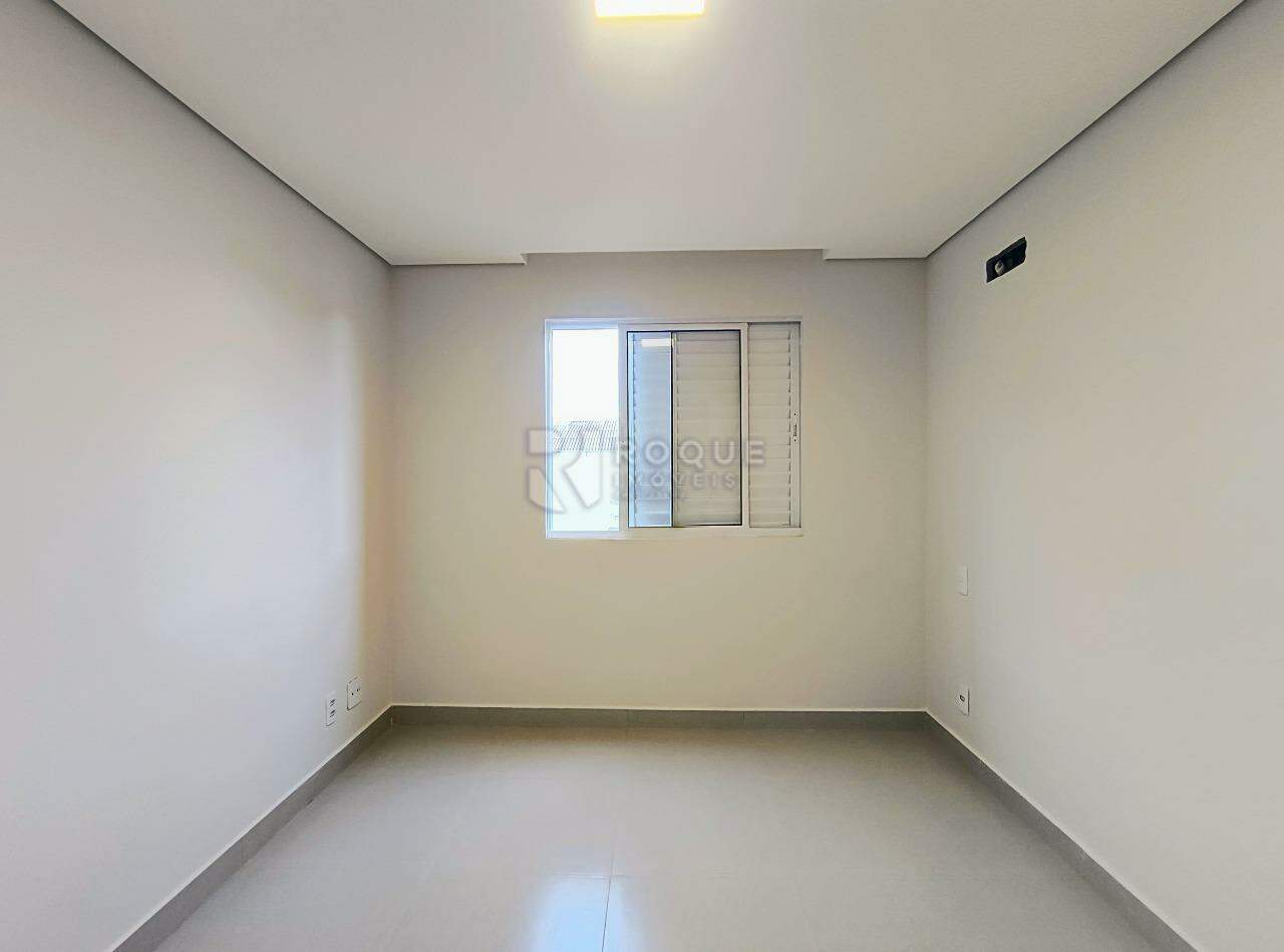 Apartamento para aluguel no bairro Parque Egisto Ragazzo: Dormitório 01