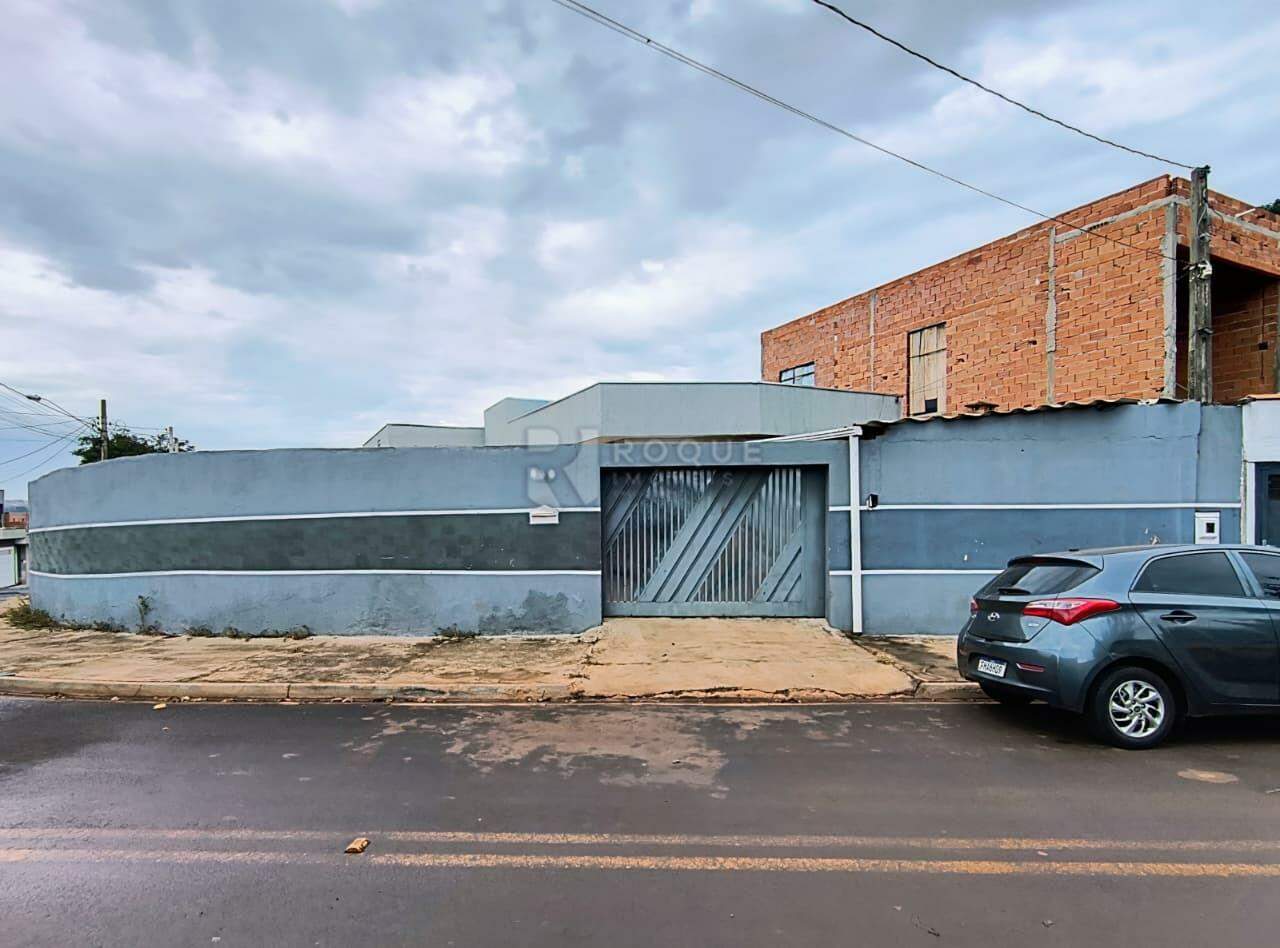 Casa Residencial para aluguel no bairro Residencial Alvorada: Fachada