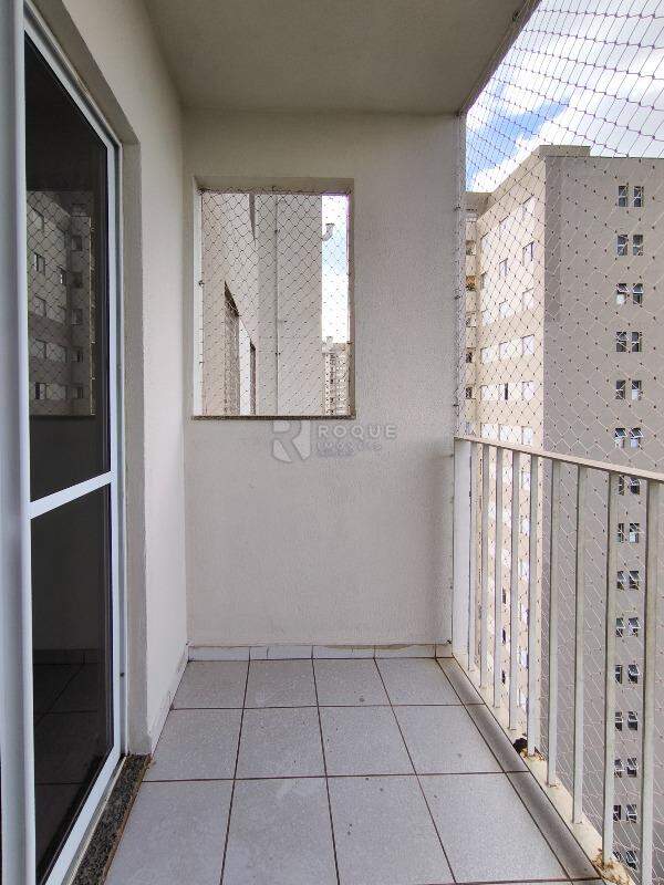 Apartamento à venda no bairro Jardim Esmeralda: SACADA