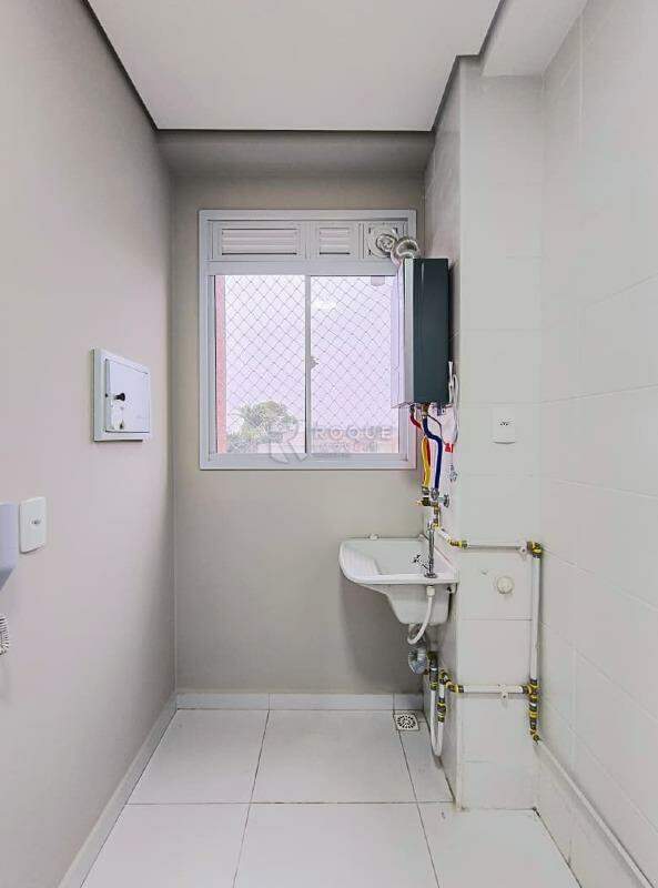 Apartamento para aluguel no bairro Jardim São Paulo: Lavanderia