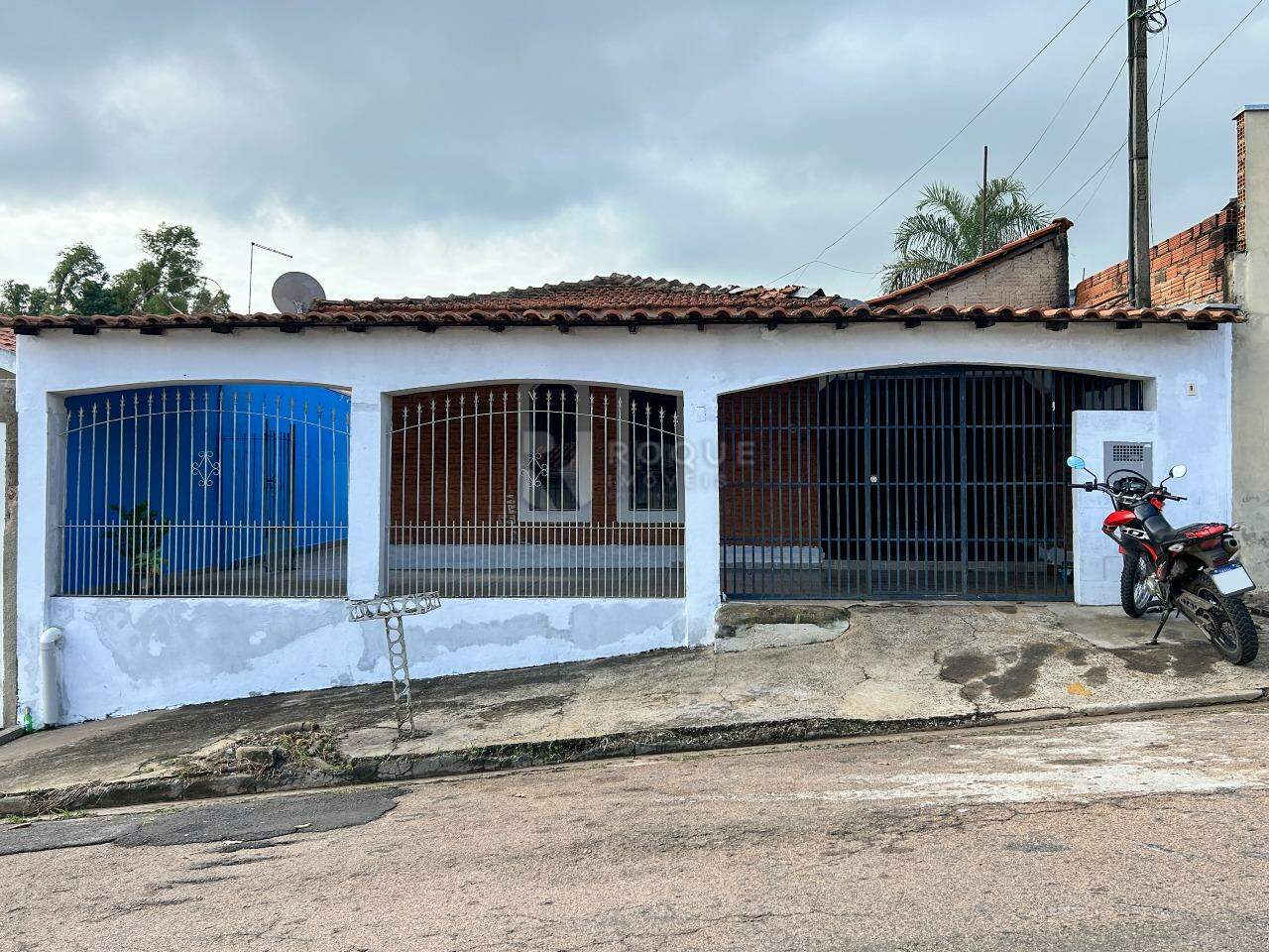 Casa Residencial para aluguel no bairro Jardim Boa Vista: Fachada 