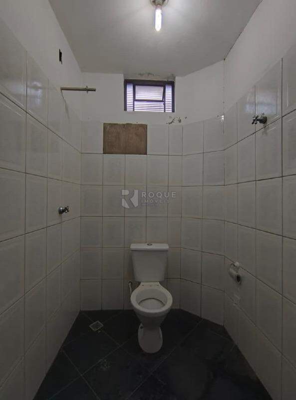 Barracão/Galpão para aluguel no bairro Residencial Rubi: Wc social 03