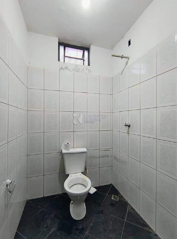 Barracão/Galpão para aluguel no bairro Residencial Rubi: Wc social 02