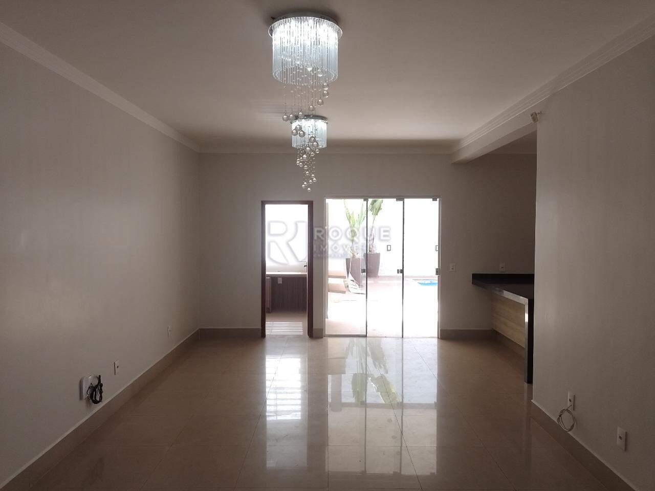 Casa em condomínio à venda no bairro Terras de São Bento I: Sala de jantar