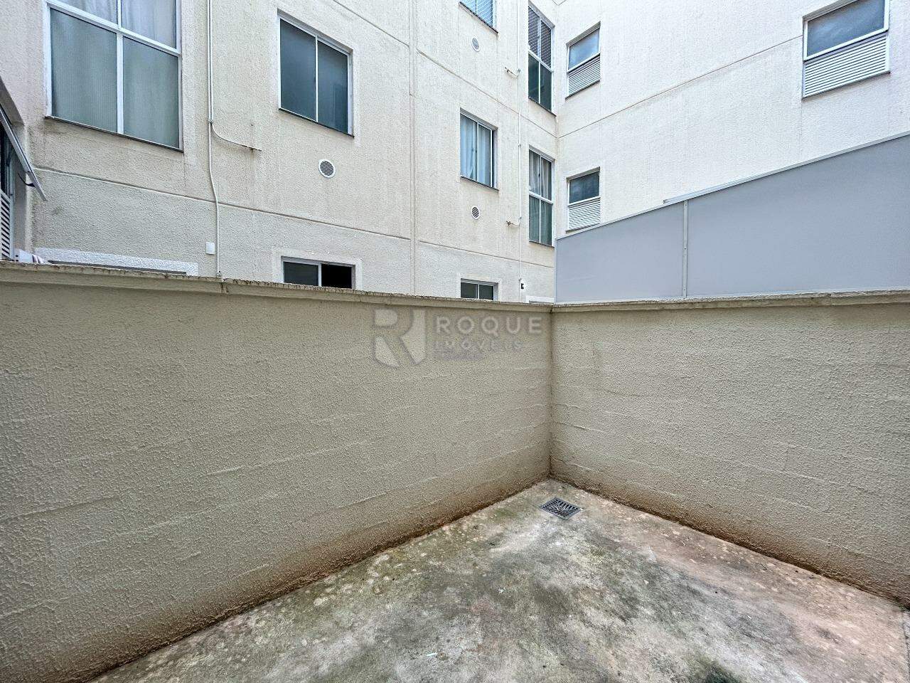 Apartamento para aluguel no bairro Fazenda Duas Barras: Área externa