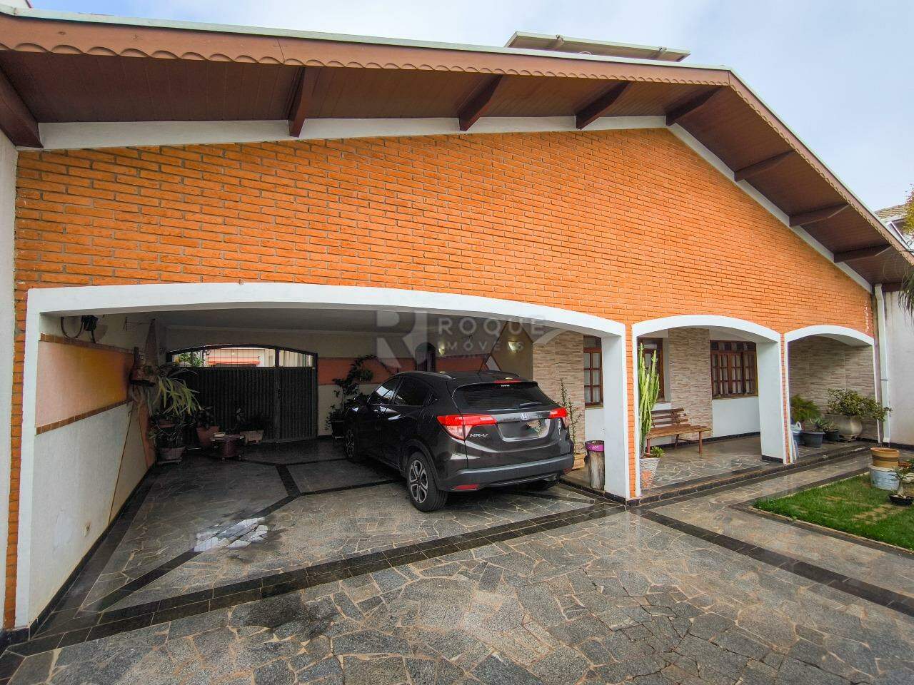 Casa Residencial à venda no bairro Parque Egisto Ragazzo: GARAGEM