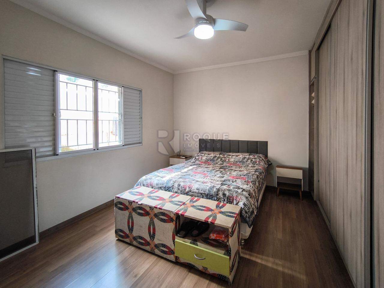 Casa Residencial à venda no bairro Parque Egisto Ragazzo: SUÍTE