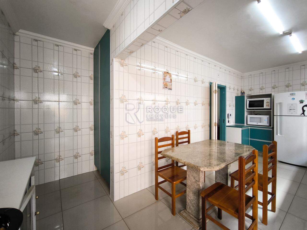 Casa Residencial à venda no bairro Parque Egisto Ragazzo: COZINHA