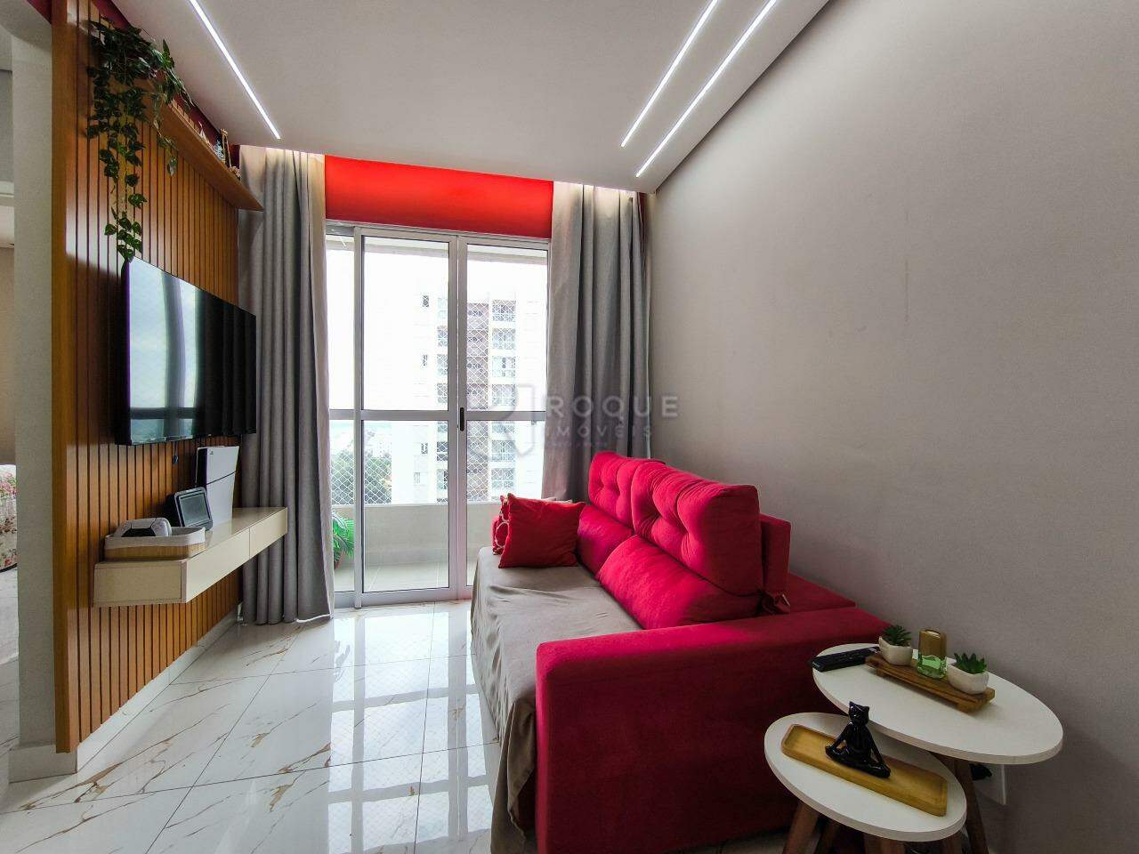 Apartamento à venda no bairro Vale das Esmeraldas: SALA DE ESTAR