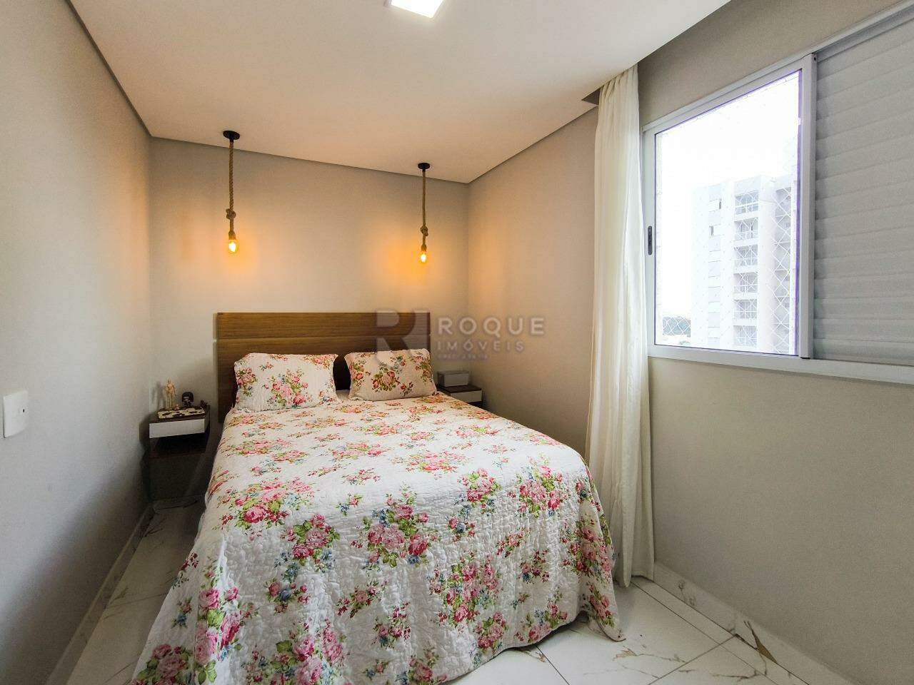 Apartamento à venda no bairro Vale das Esmeraldas: DORMITÓRIO 1