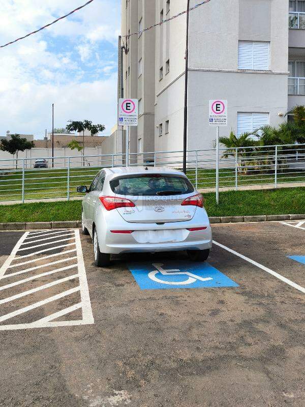 Apartamento à venda no bairro Vale das Esmeraldas: VAGA DE ESTACIONAMENTO
