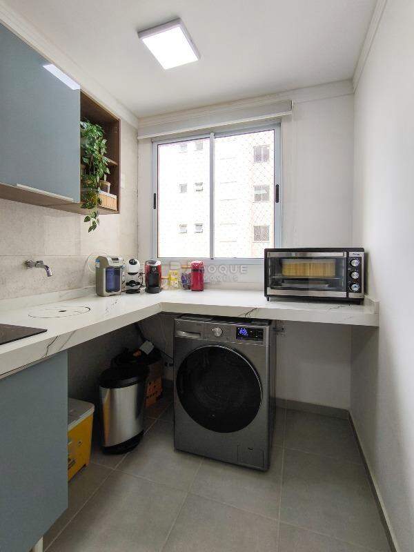 Apartamento à venda no bairro Vale das Esmeraldas: LAVANDERIA