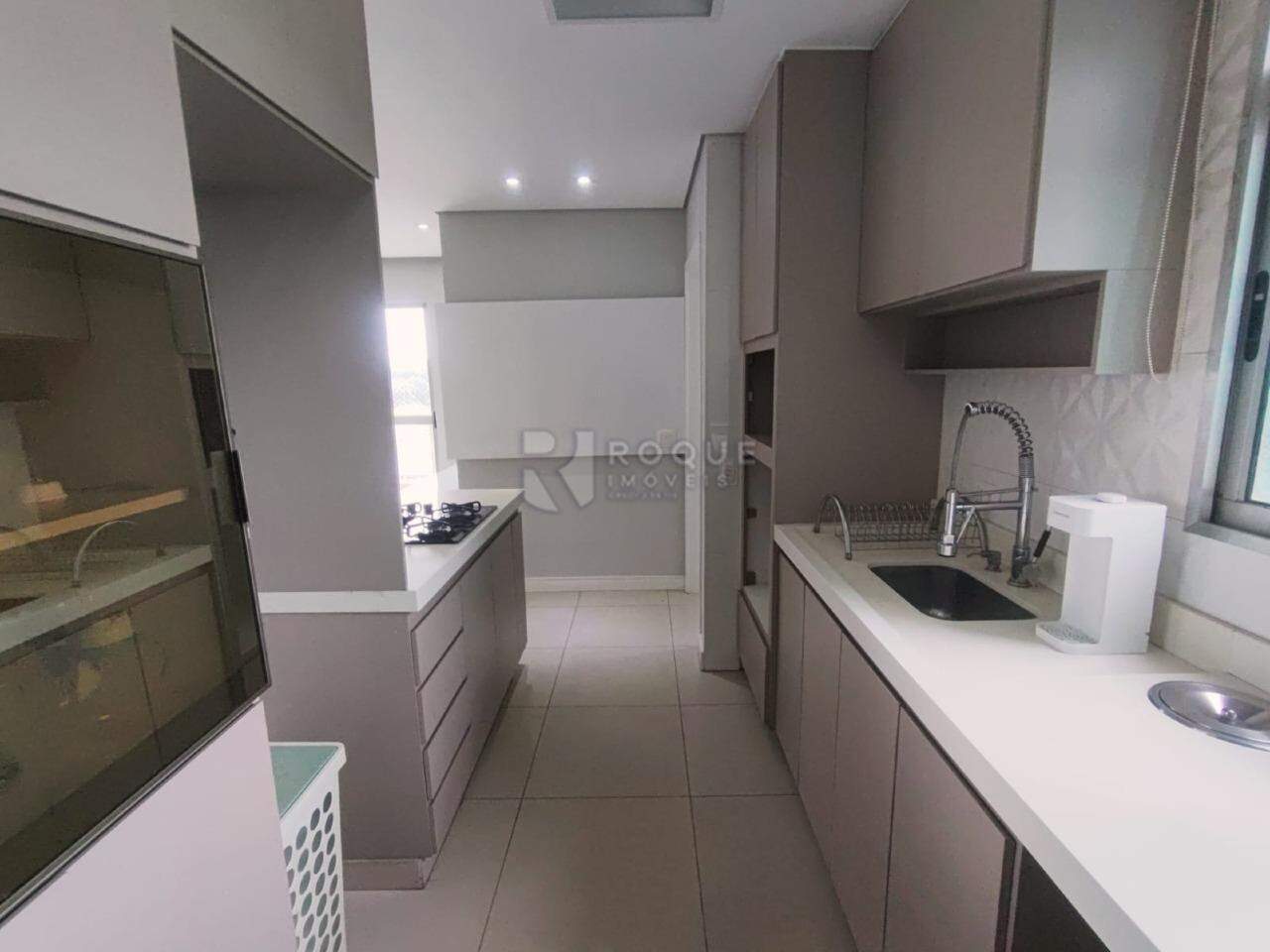 Apartamento para aluguel no bairro Cidade Jardim: Cozinha