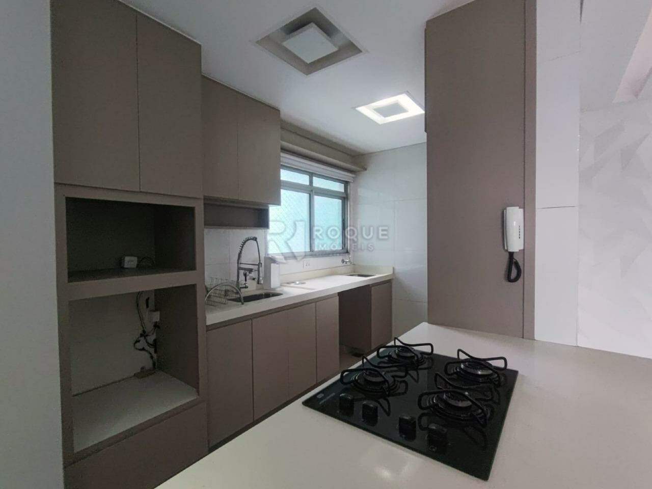 Apartamento para aluguel no bairro Cidade Jardim: Cozinha