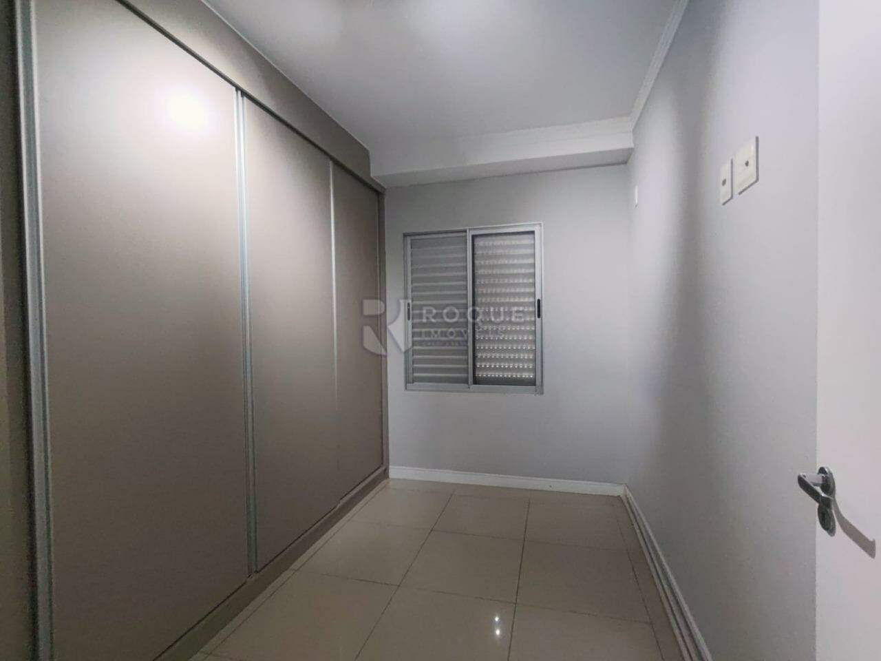 Apartamento para aluguel no bairro Cidade Jardim: Dormitório 1
