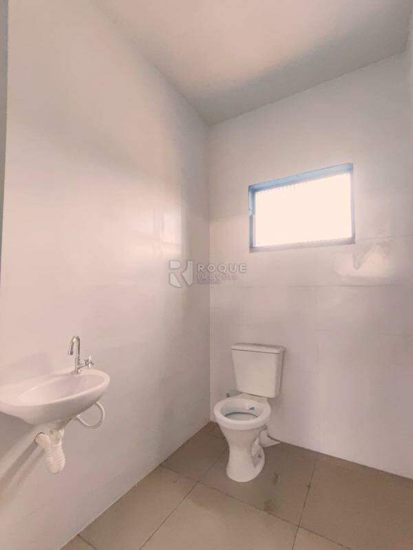 Barracão/Galpão para aluguel no bairro Parque Residencial Roland: WC 2