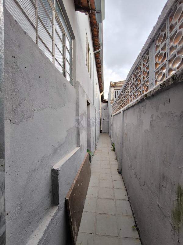 Casa Residencial à venda no bairro Boa Vista: LATERAL EXTERNA