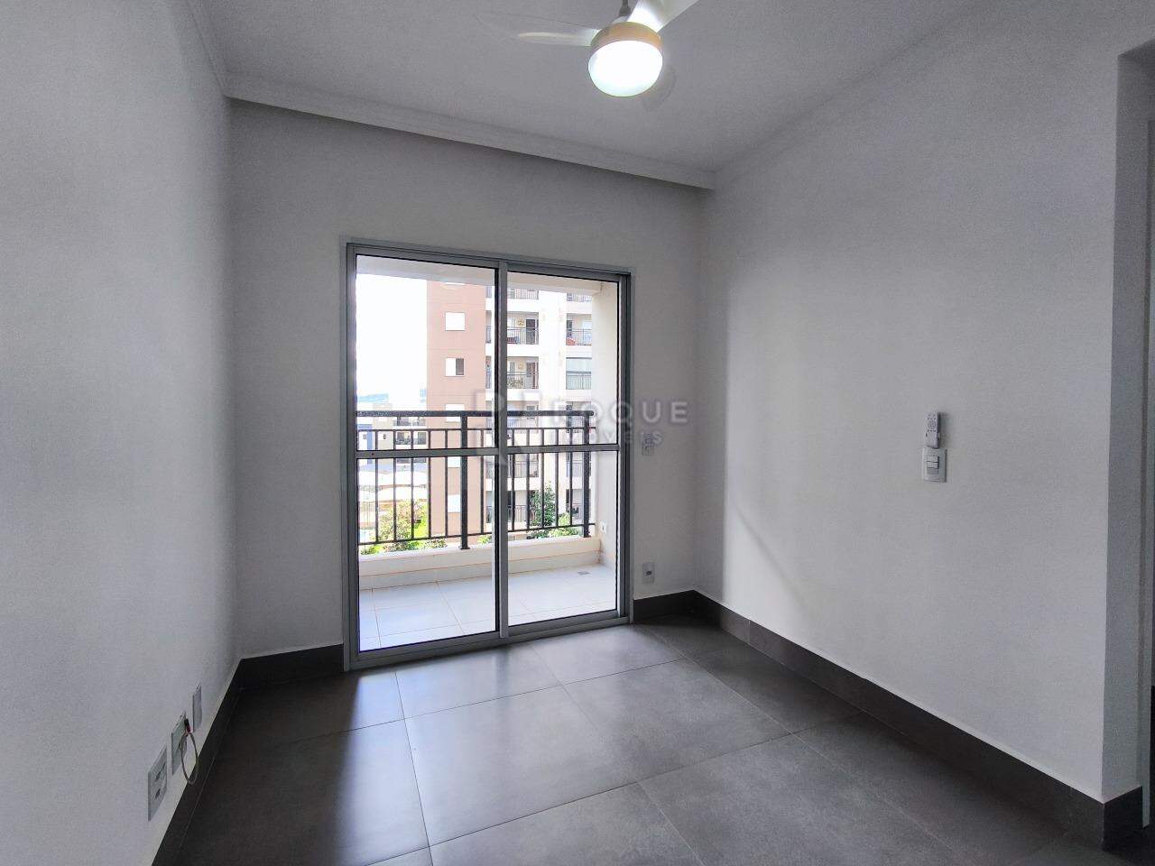 Apartamento para aluguel no bairro Jardim Santa Adélia: SALA DE ESTAR