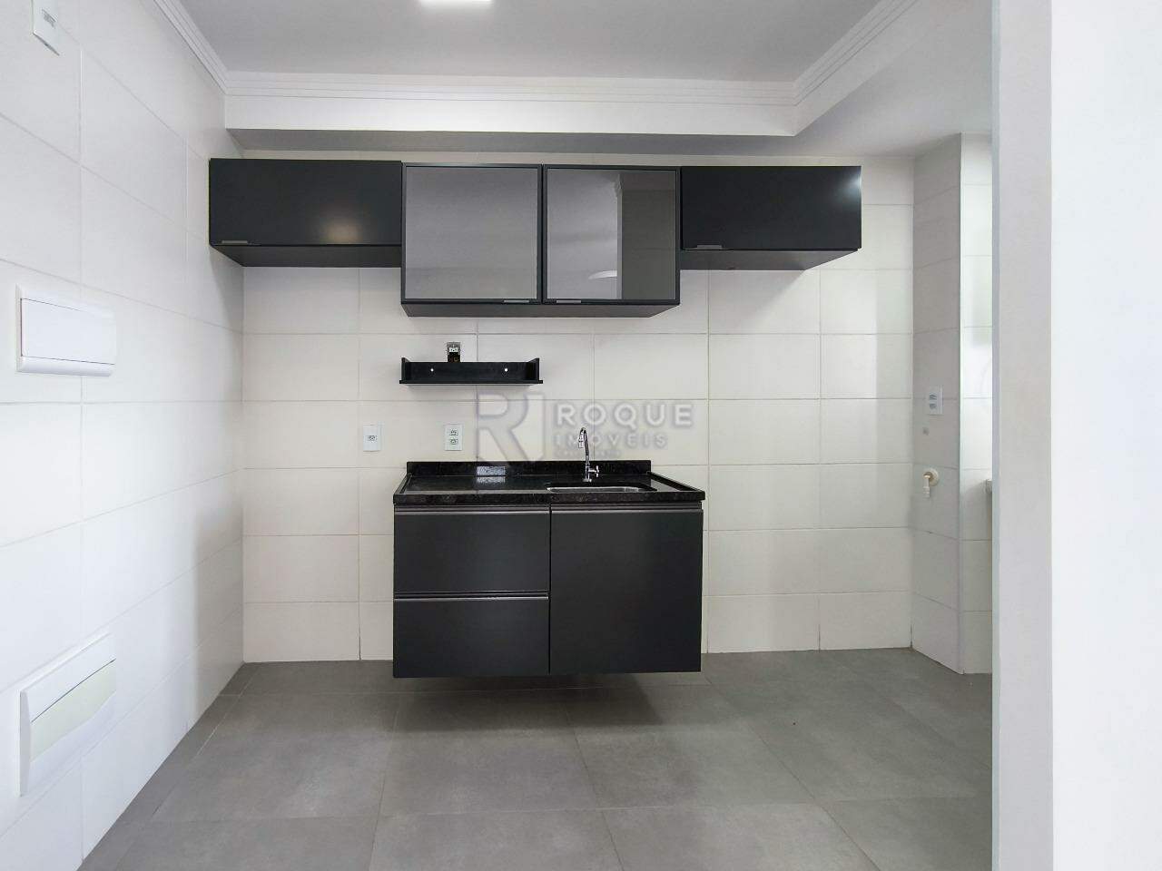 Apartamento para aluguel no bairro Jardim Santa Adélia: COZINHA