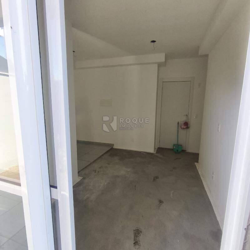 Apartamento à venda no bairro Jardim do Lago: 