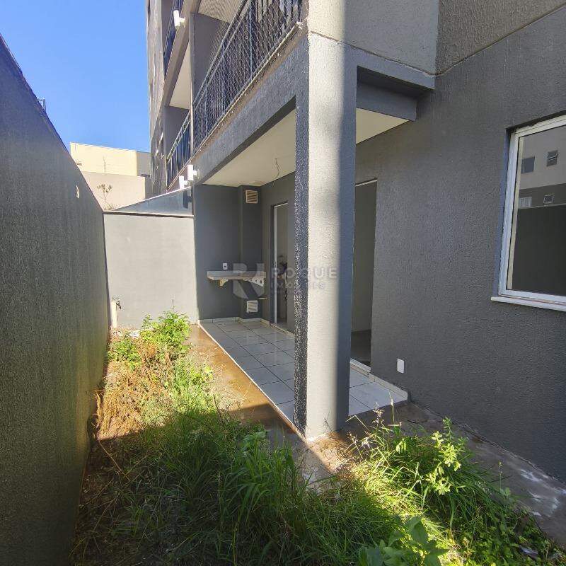 Apartamento à venda no bairro Jardim do Lago: 