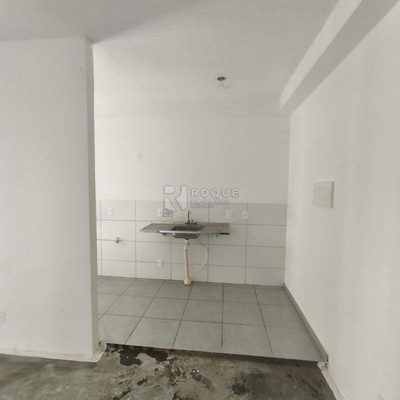 Apartamento à venda no bairro Jardim do Lago: 