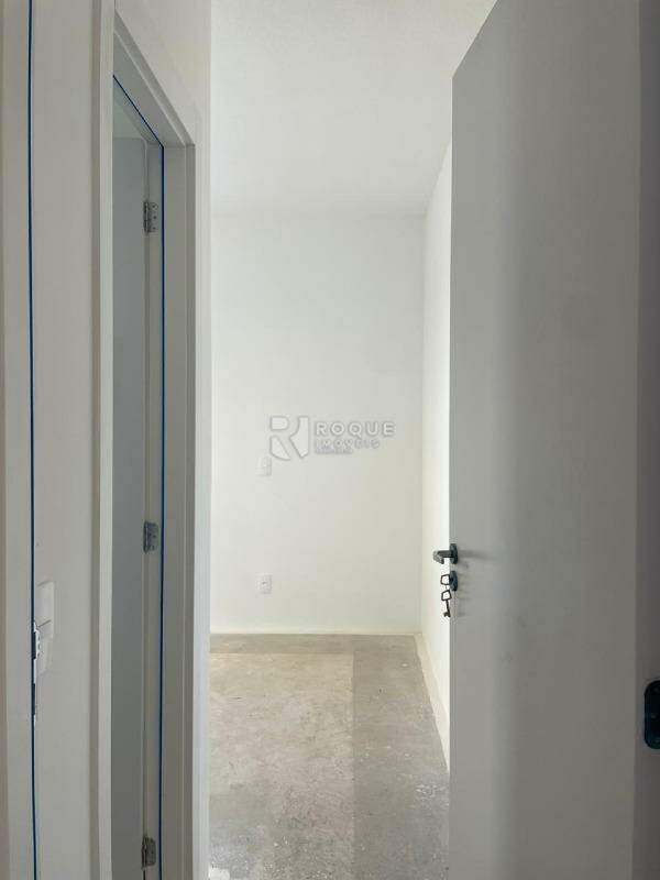 Apartamento à venda no bairro Jardim Esteves: 