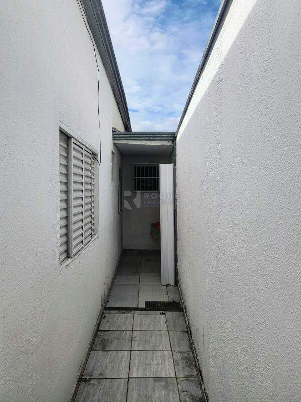 Casa Residencial para aluguel no bairro Jardim Ouro Verde: 