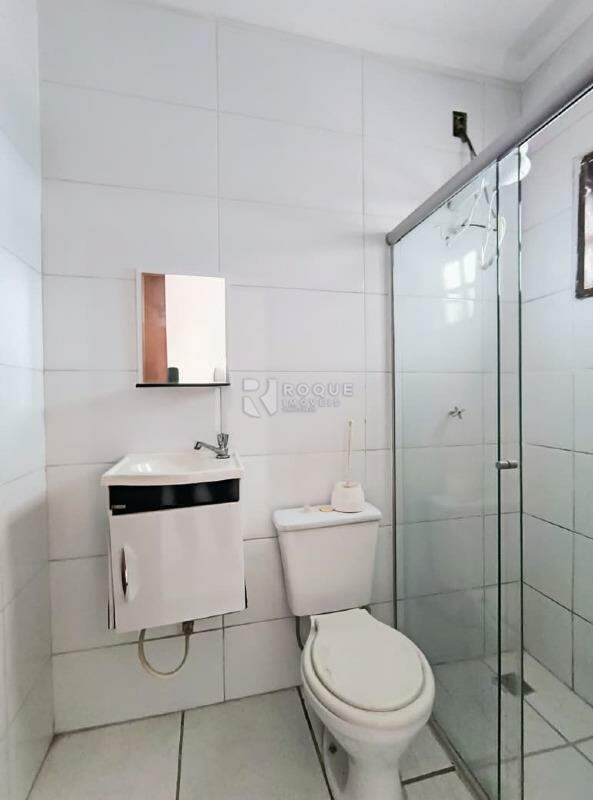 Casa Residencial para aluguel no bairro Jardim Ouro Verde: Wc social