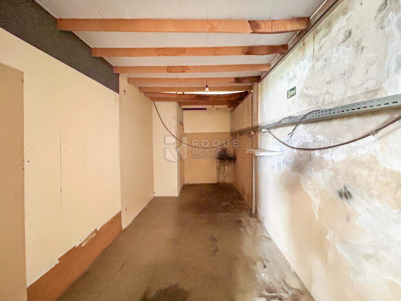 Barracão/Galpão para aluguel no bairro Residencial Chácara São José: Área de serviço