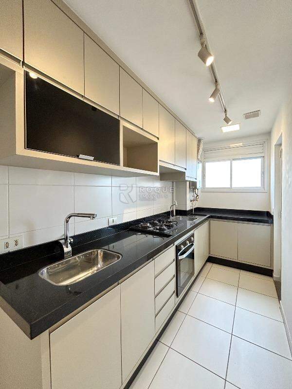 Apartamento para aluguel no bairro Vila Santa Rosália: Cozinha